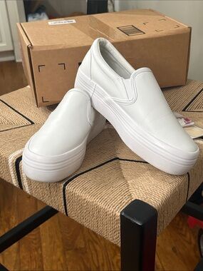 Jabasic Women's Slip-On Platform Athletic Sneakers in White